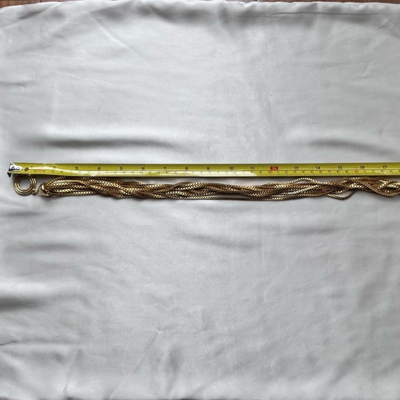 VTG • Gold Rope Necklace - Picture 5 of 6